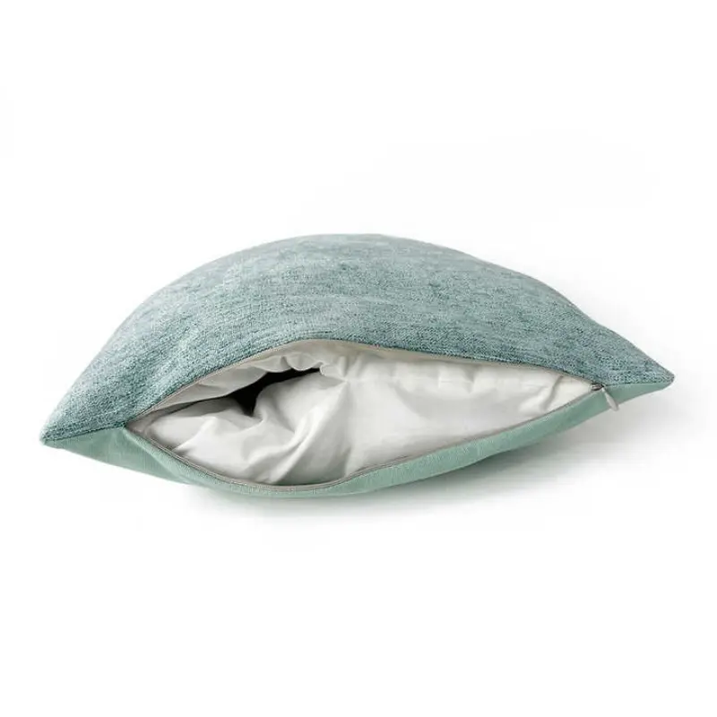 Electric throw pillow