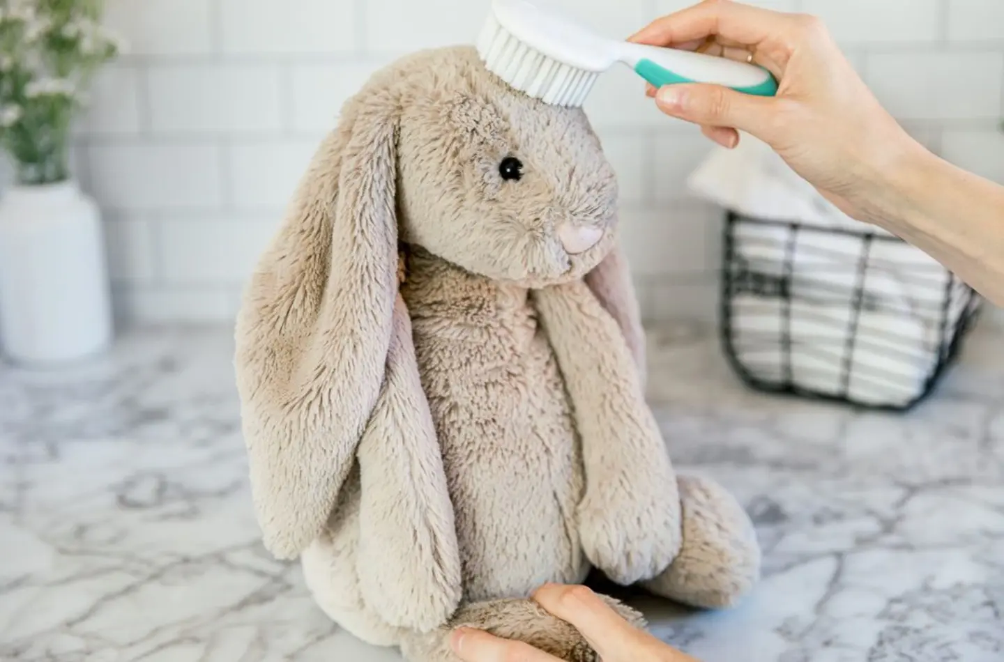how-to-clean-stuffed-toys-2146217-05-af71de85fd0843b88c6015d4b164654d.jpg