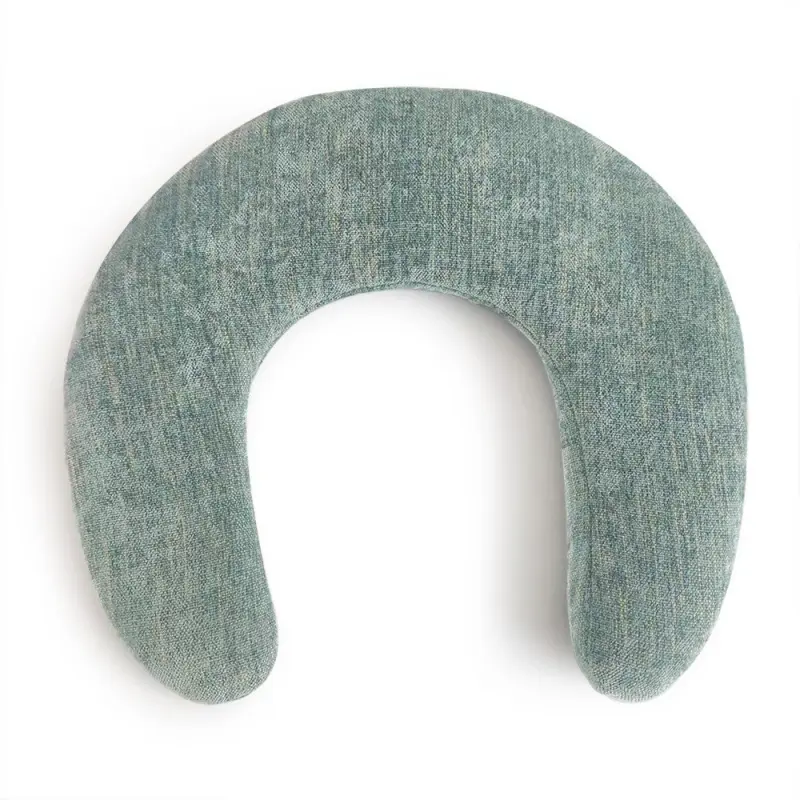 C-shaped neck pillow